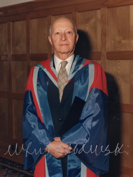 WL Hon DMus:2 18.12.87