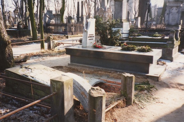 WL Funeral, 16.02.94:1